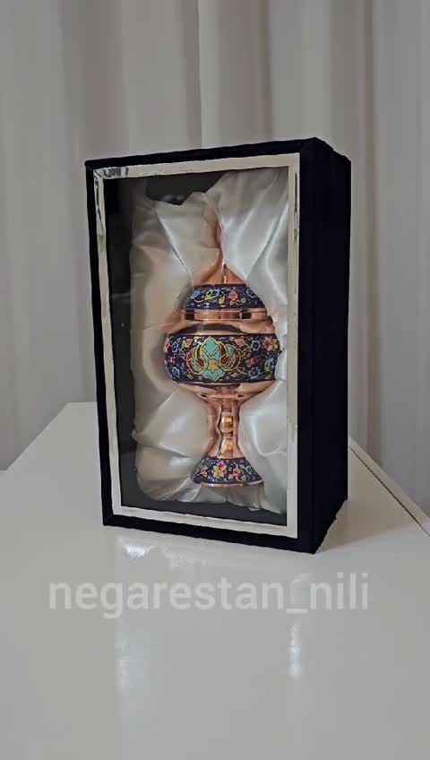 شکلات خوری مس و پرداز طلایی با جعبه نفیس ارتفاع 23