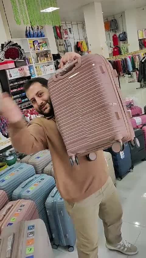 چمدون مشکی نشکن ضد ضربه 