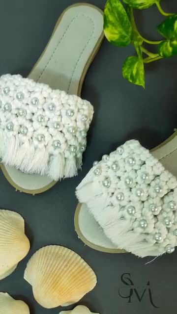 صندل روفرشی گلدوزی مکرومه