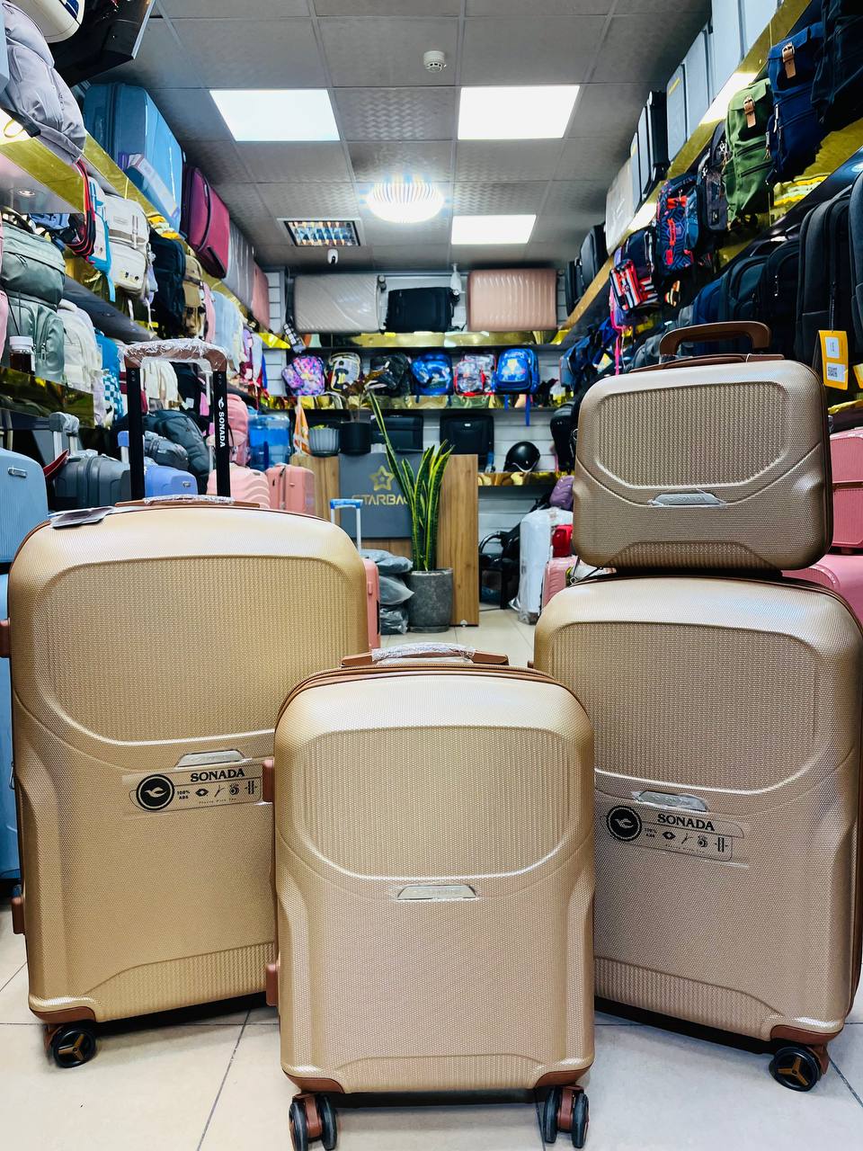 چمدان چهار تکه SONADA مدل SD97744