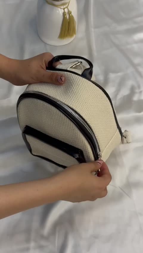 کوله پشتی کنفی