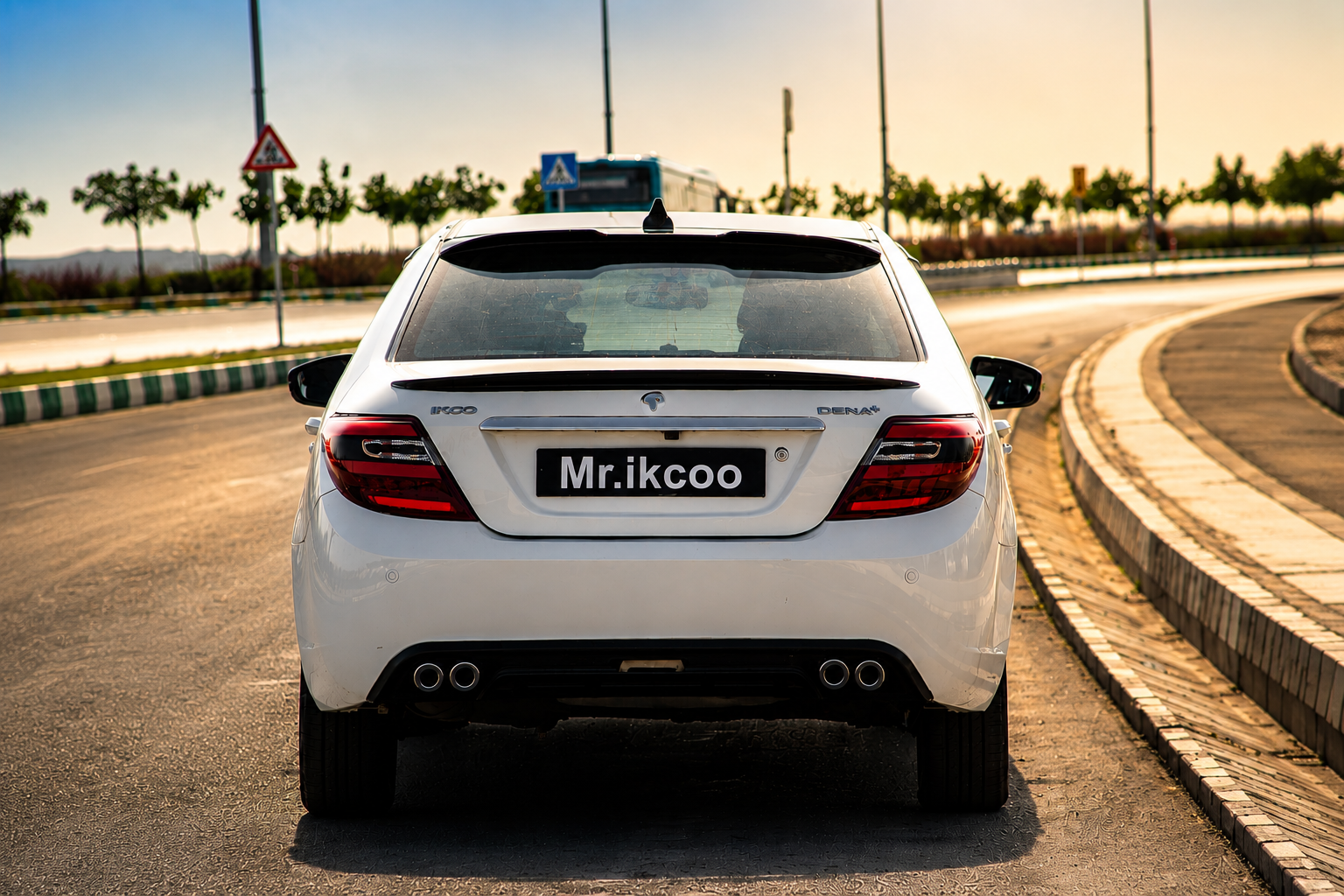 دیفیوزر دنا طرح بنز c63