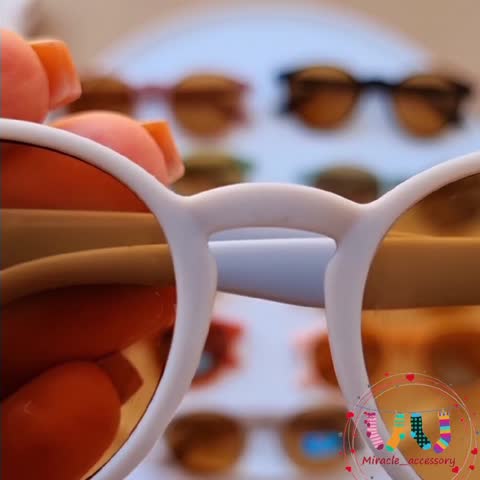 عینک آفتابی دودی بچگانه پسرانه کائوچو اورجینال UV400