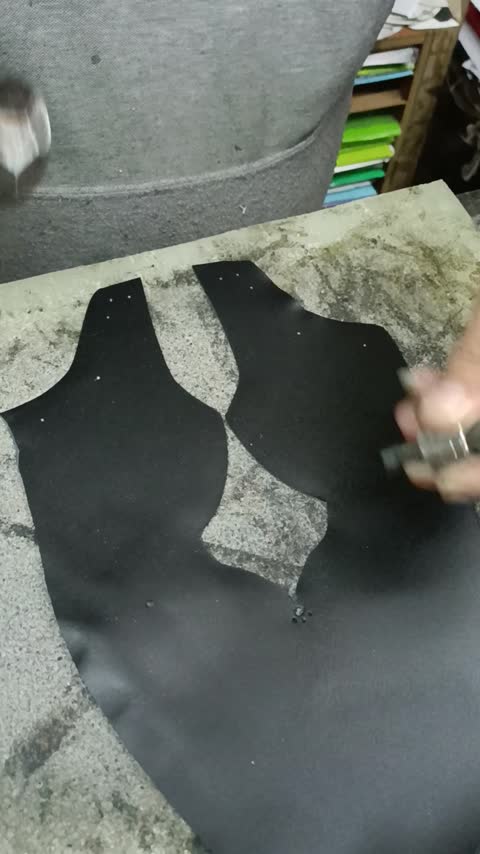 کفش مردانه مجلسی چرم طبیعی مشکی مدل ژرژ 