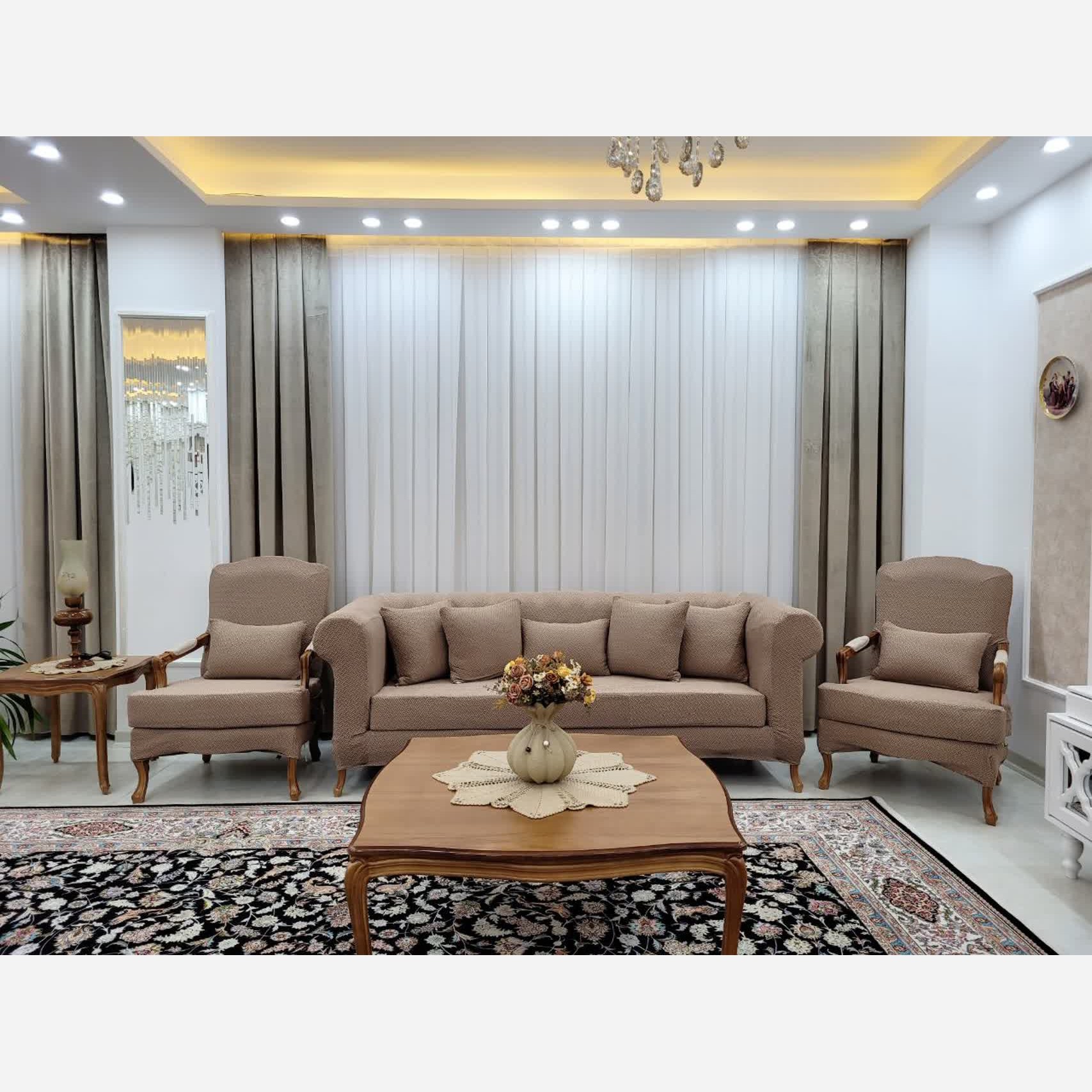 کاور مبل پارچه ای کشی هشت نفره کویین