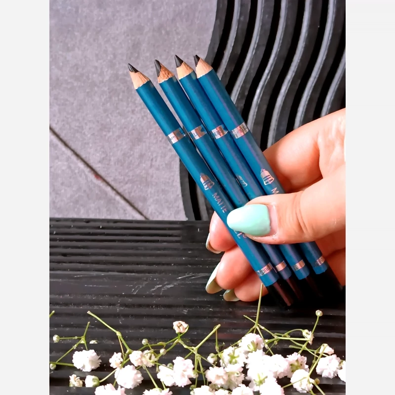مدادمشکی بل Bell Eyeliner Pencil