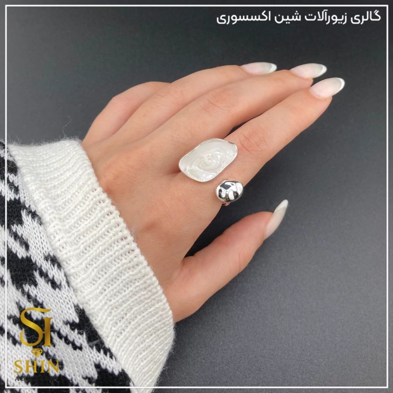 انگشتر زنانه میناکاری شده /ابکاری نقره کد azm10