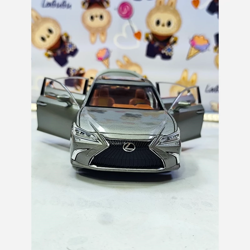 اسباب بازی ماشین فلزی لکسوس ای اس 300 ماکت فلزی Lexus ES300