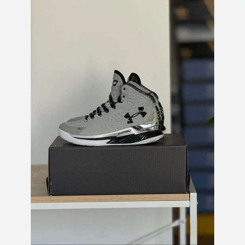 کفش آندر آرمور کری 1 under armour curry 1