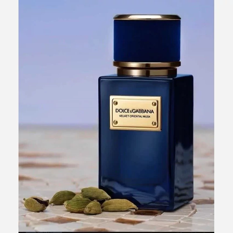 عطر ادکلن دلچه گابانا ولوت اورینتال ماسک