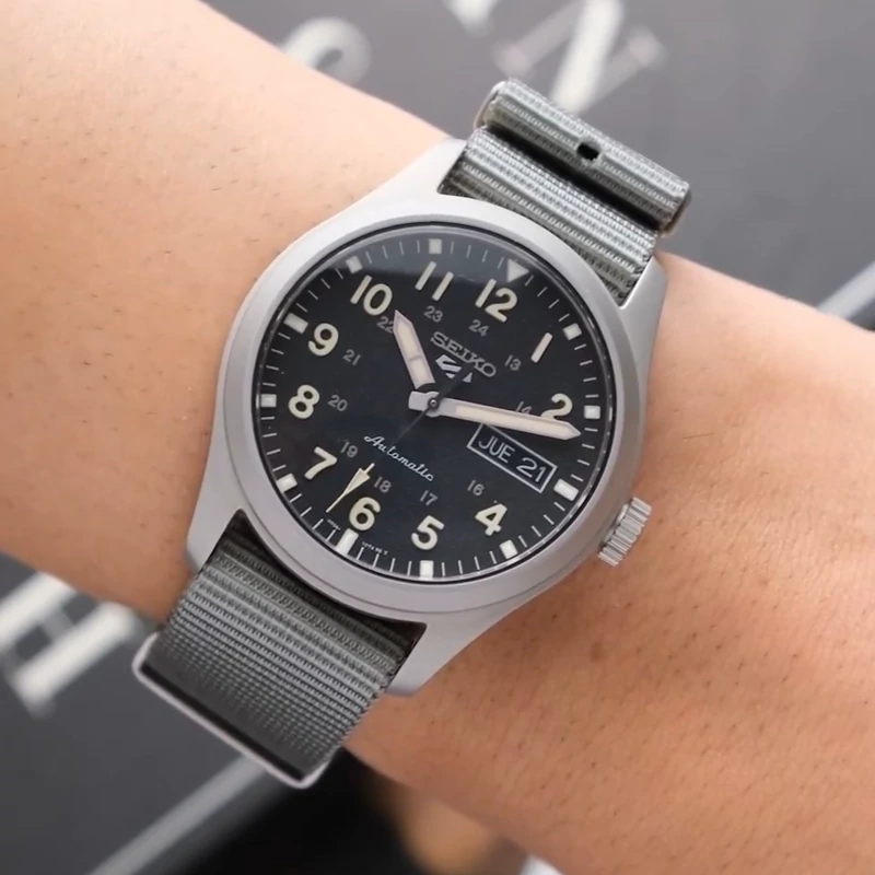 ساعت مچی مردانه سیکو کدSEIKO SRPG31K1 بند کنفی موتور اتوماتیک