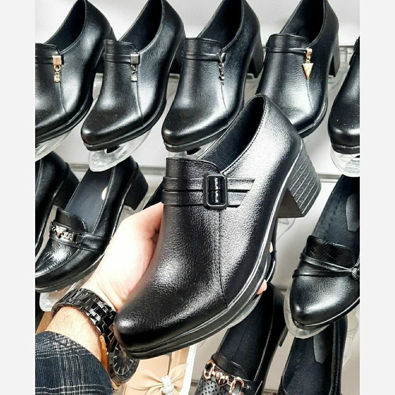 کفش مردانه تمام چرم طبیعی طبی مدل کلارک مشکی clarks