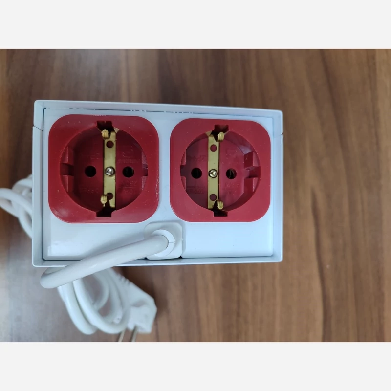 محافظ ولتاژ فلزی آفر الکترونیک مدل OR327 کابل 3 متری ضمانت 3 سال