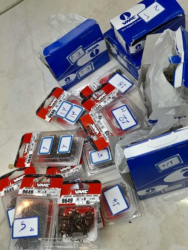 قلاب ماهیگیری سه شاخ vmc کد 9649