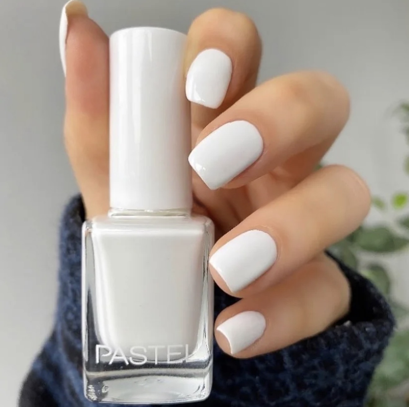 لاک پاستل PASTEL کد 04 سفید 