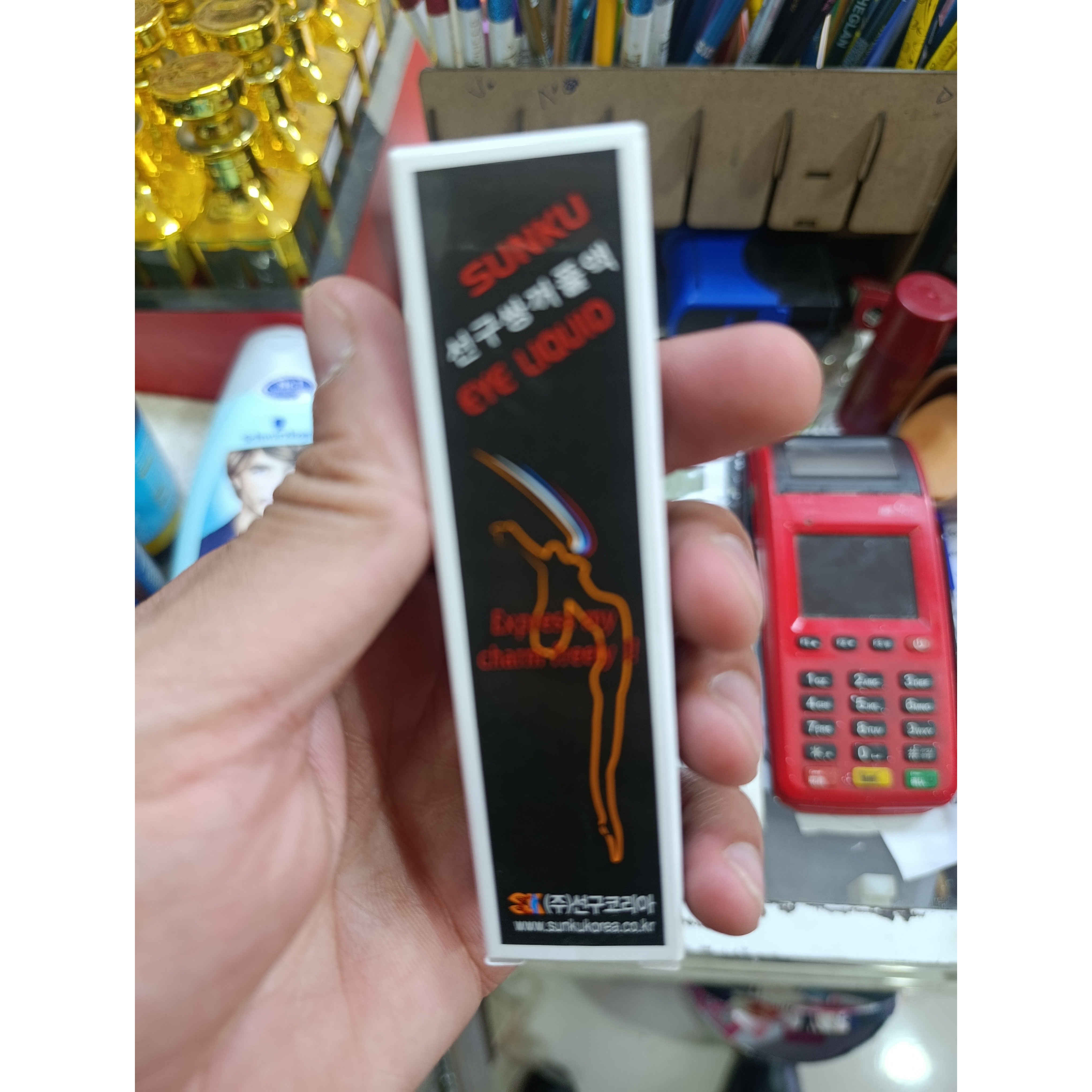 چسب مژه مشکی سانکو قلم دار 5میلی لیتر