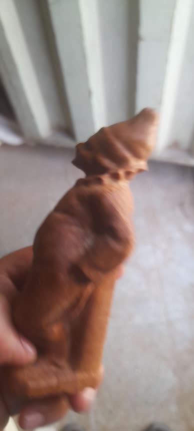 دلقک چوبی ایستاده