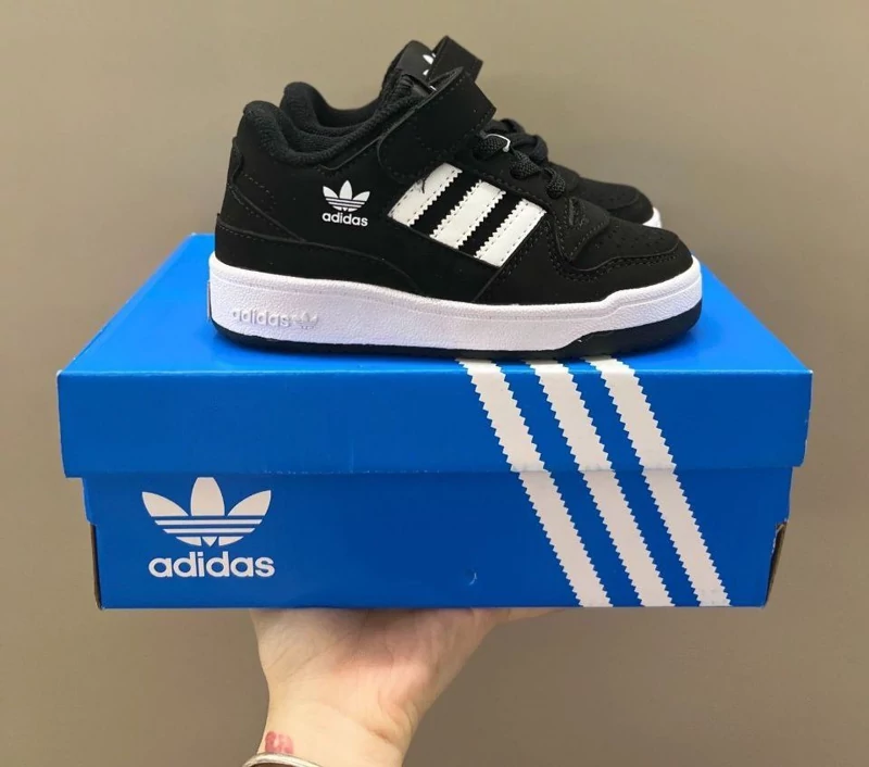 کتونی بچه گانه آدیداس فورام 84 مشکی Adidas Forum 84 low
