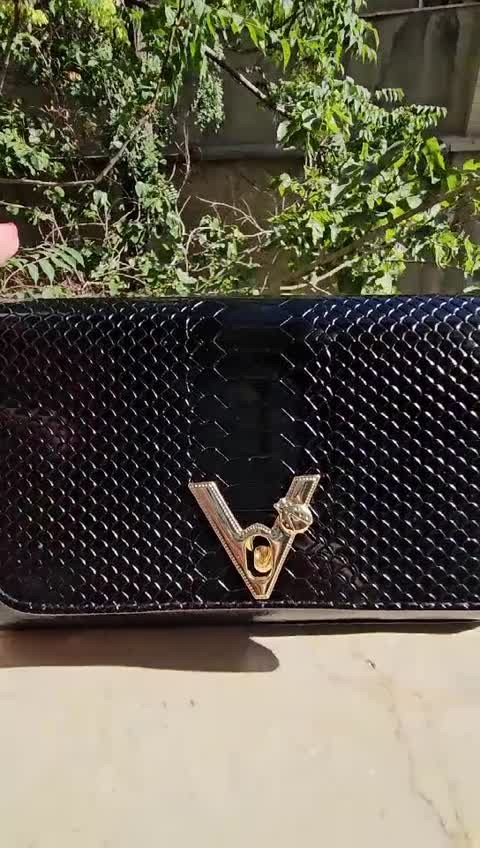 کیف زنانه مجلسی اسپرت با بند بلند