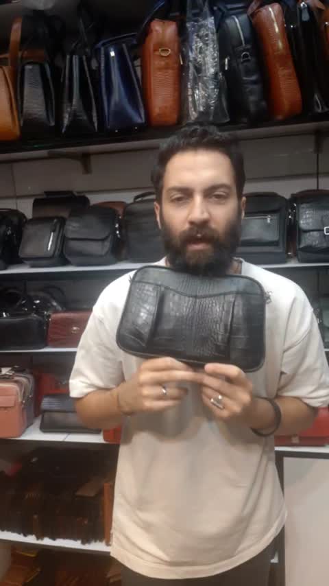 کیف زنانه چرم طبیعی گاوی با ضمانت نامه کتبی.کیف دوشی زنانه.کیف دخترانه.کیف سفید.کیف چرم زنانه.چرم گاوی.نانوک چرم.کیف چرم