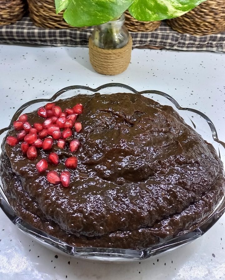رب انار ترش خانگی _ ظرف 650 گرمی