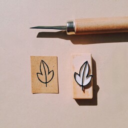 مهر دستساز گل شماره 8 برای طراحی گیفت و دفتر و بولت ژورنال و پلنر و ساخت تگ و طراحی پارچه و کاغذ کادو
