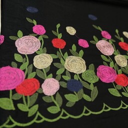 پارچه تور  کره ای دو سر حاشیه ابریشم دوزی گل برجسته ،کیفیت عالی،هرض150