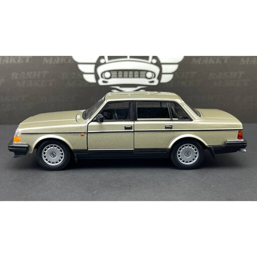 ماشین فلزی اسباب بازی Volvo 240 GL