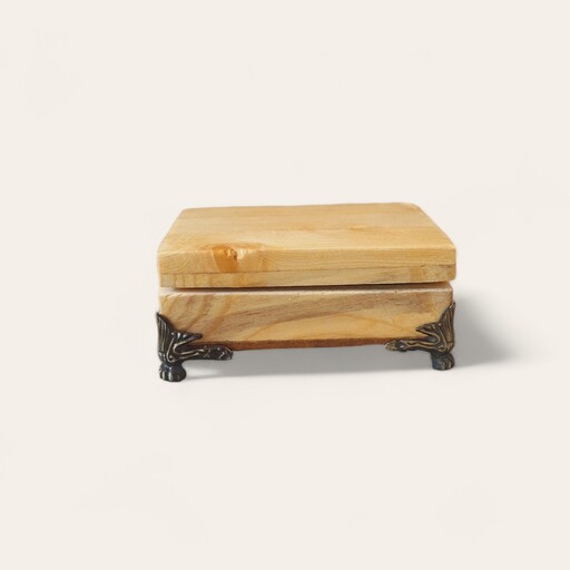 جعبه چوبی دست ساز کد 04، چوب روس، ابعاد 9 در 12 در 5 سانتی متر