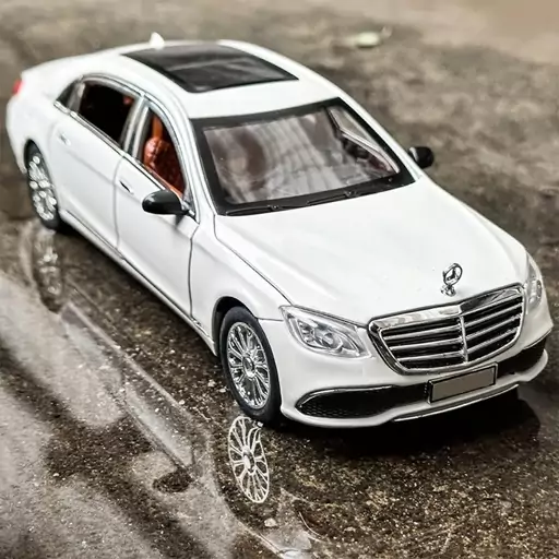 ماشین بازی ناب سل مدل فلزی چراغ دار طرح BENZ E300