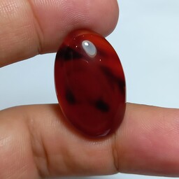 سنگ عقیق سرخ لک دار  معدنی و بسیار مرغوب و عالی اصل تراش  