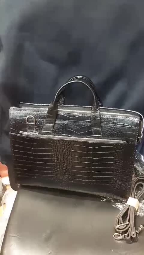 کیف اداری زنانه چرم طبیعی گاوی با ضمانت نامه کتبی.همراه جاکارت.بسته 2عددی.دیپلمات زنانه.کیف مدیریتی.کیف اداری زنانه..