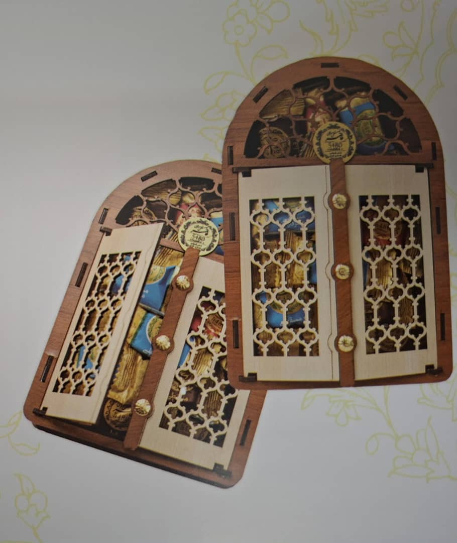 حلوا مسقطی لار مغزدار طرح درب قدیم