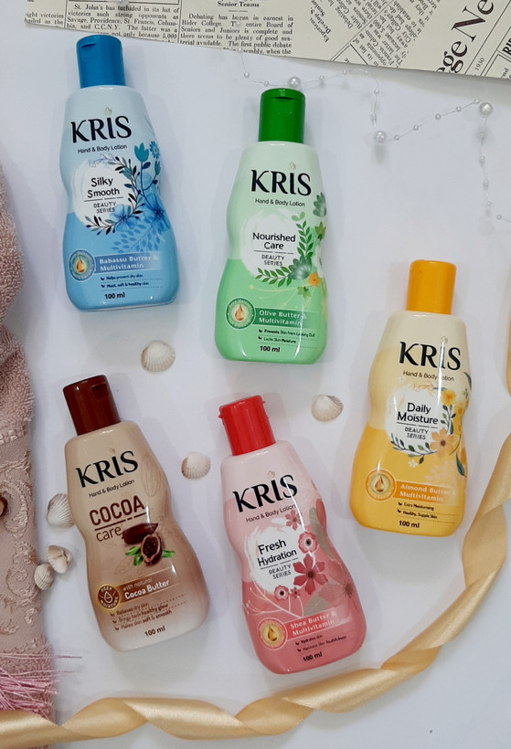 لوسیون بدن کریس KRIS مدل Silky Smooth آبی حجم 100 میل