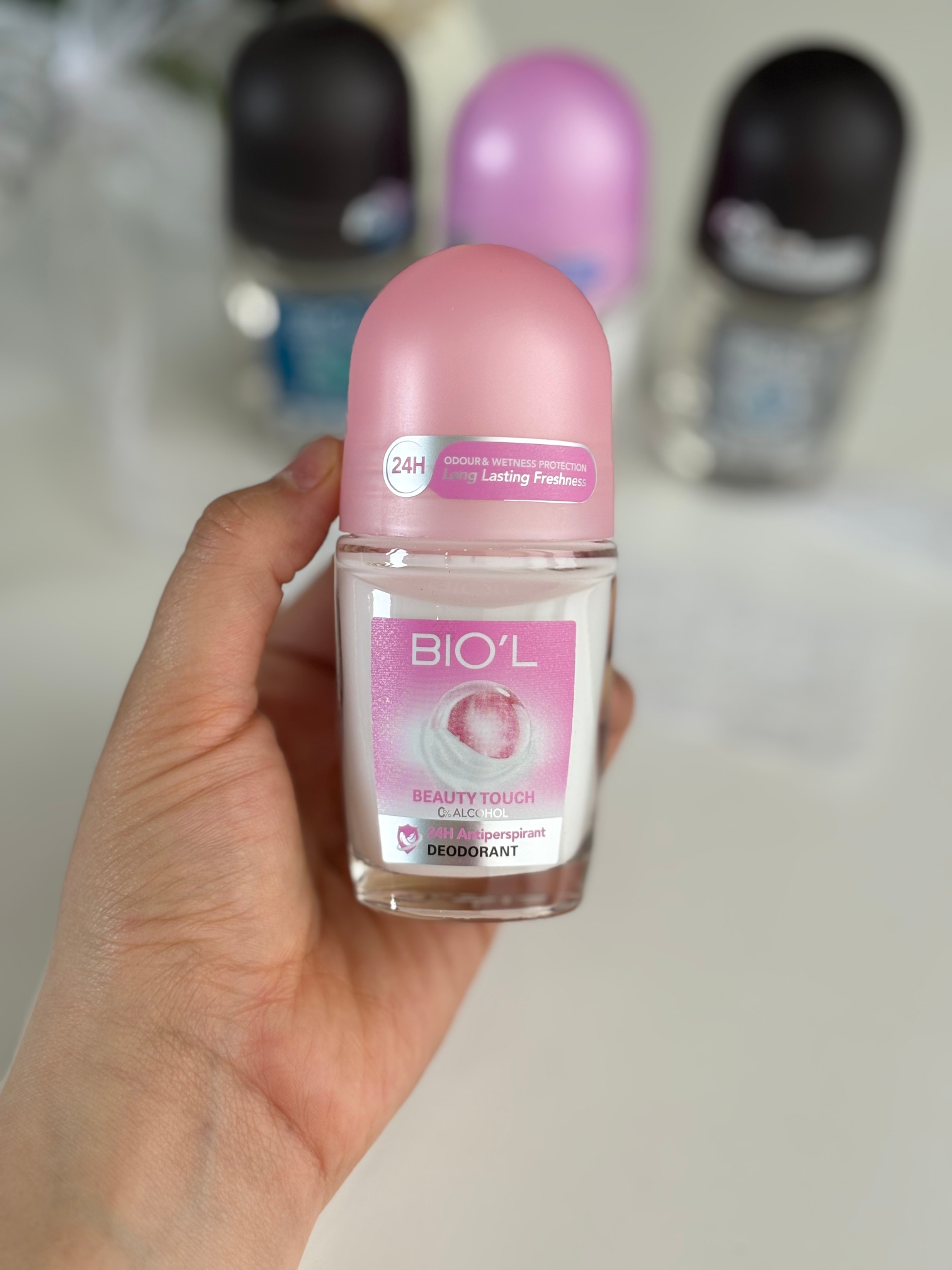 رولان ضدتعریق و خوشبوکننده بدن زنانه beauty touch حجم 50میل بیول