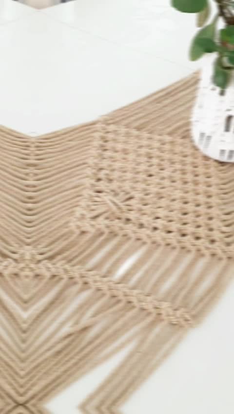 رانر مکرومه بافی رنگ کرم ابعاد 30 در 80 سانتی متر
