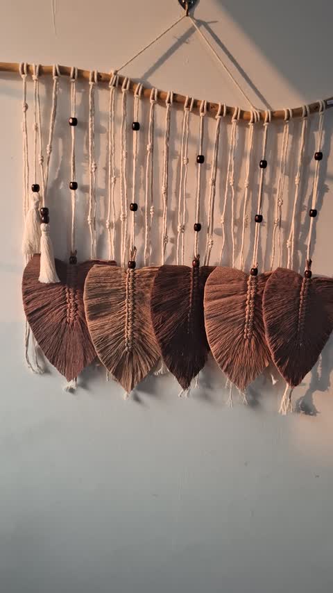 دیوارکوب برگ مکرومه