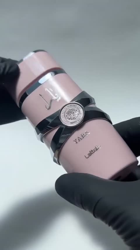 عطر ادکلن یارا صورتی