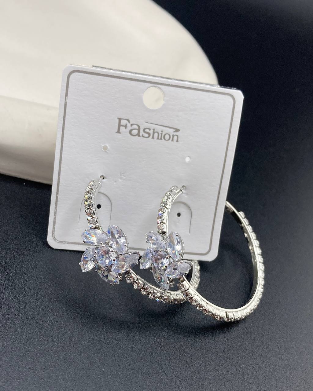گوشواره جواهری پر کار کد gnj10017 گالری موژان حیدری