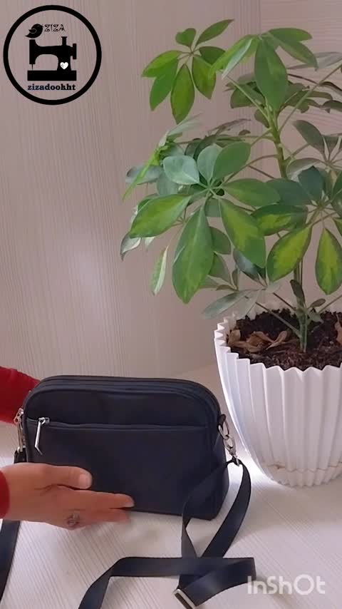 کیف پروانه مشکی