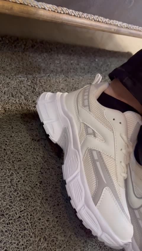 کتونی نایک لژدار مشکی سفید کرم سبز زنانه دخترانه کفش اسپورت راحتی نایکی NIKE رانینگ سبک طبی روزمره پیاده روی کرمی ندهف