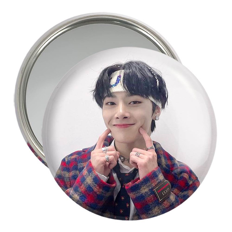 آینه جیبی خندالو مدل آی ان گروه استری کیدز Stray Kids کد 11850 ارسال فوری