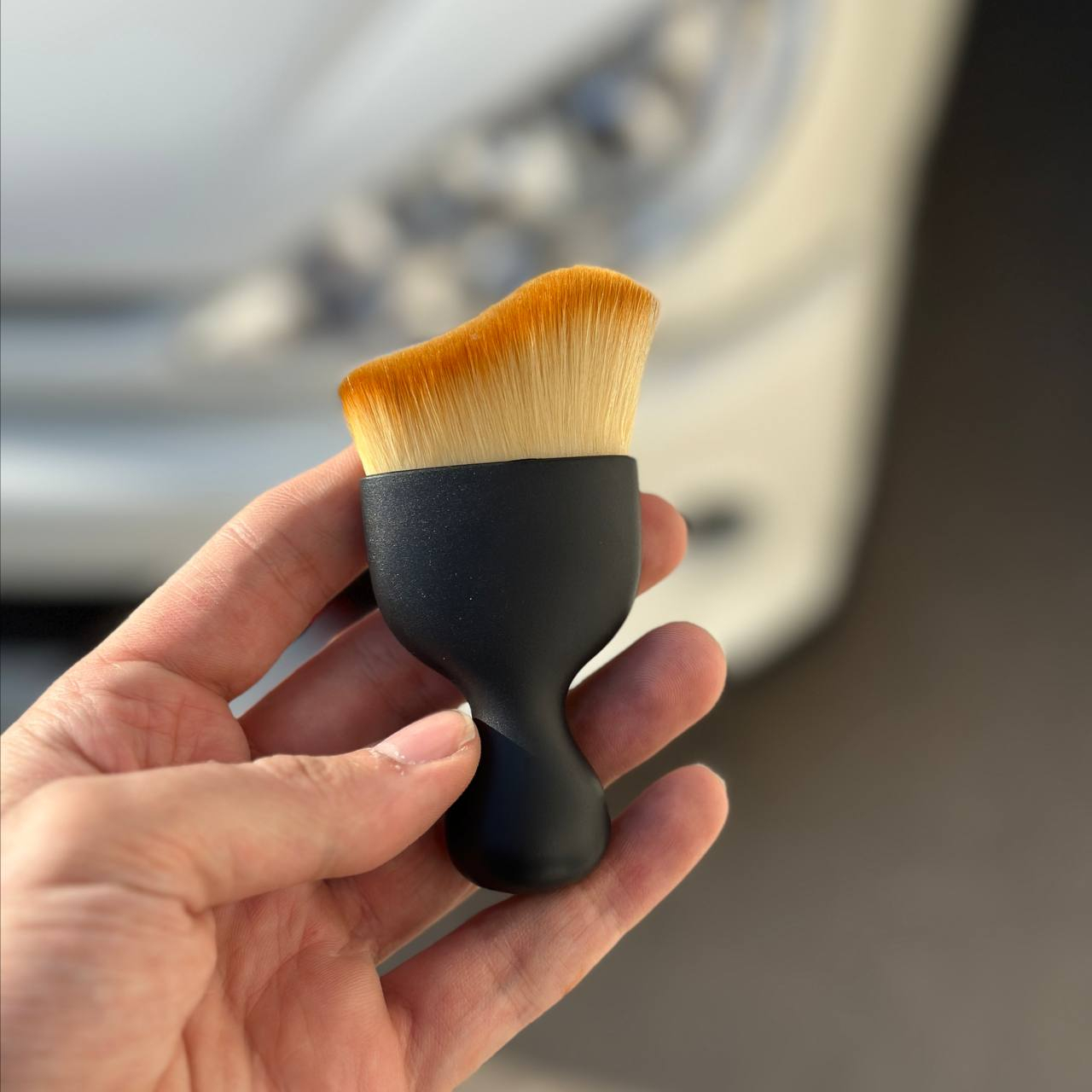 برس و فرچه کنسول خودرو چیکال مدل P-1088