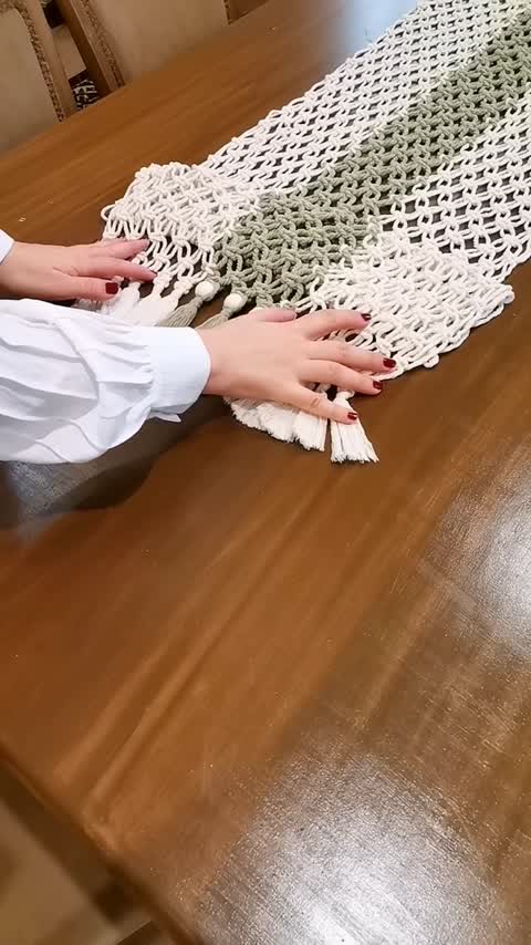 رانر مکرومه بافی مدل تور بافت بافته شده از نخ مکرومه تابیده اعلا قابل شستشو  