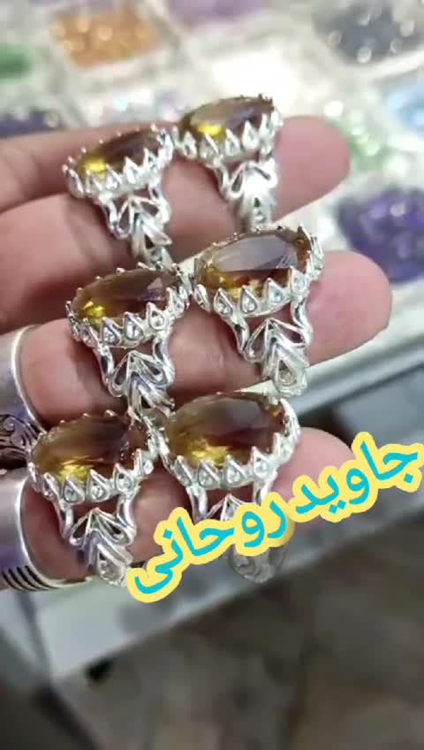 انگشتر مردانه فاخر سنگ الکساندریت هفت رنگ تراش جواهری درجه یک 