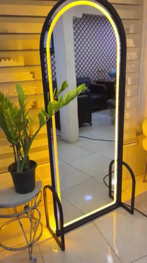 اینه قدی پایه دار