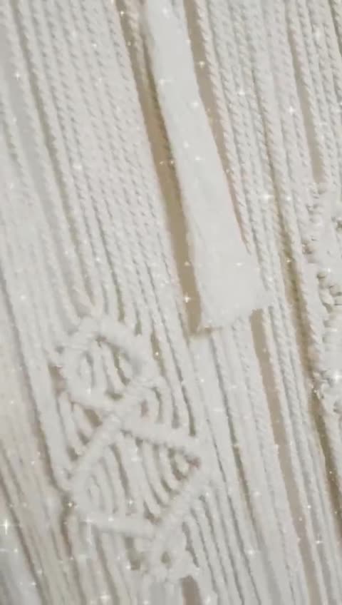 پرده بلند مکرومه