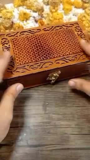 کتاب نهج البلاغه نفیس با جعبه و مهر تسبیح و صلوات شمار بسته 10 تایی