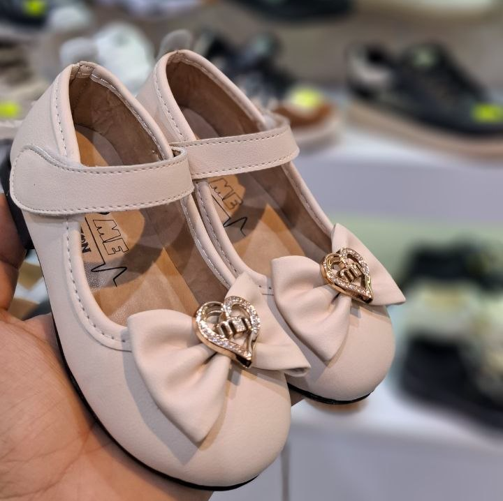 کفش دخترانه fashion