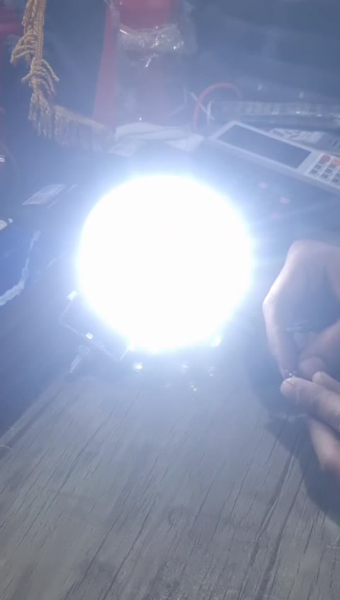 پرژکتور گرد ثابت وفلشر
